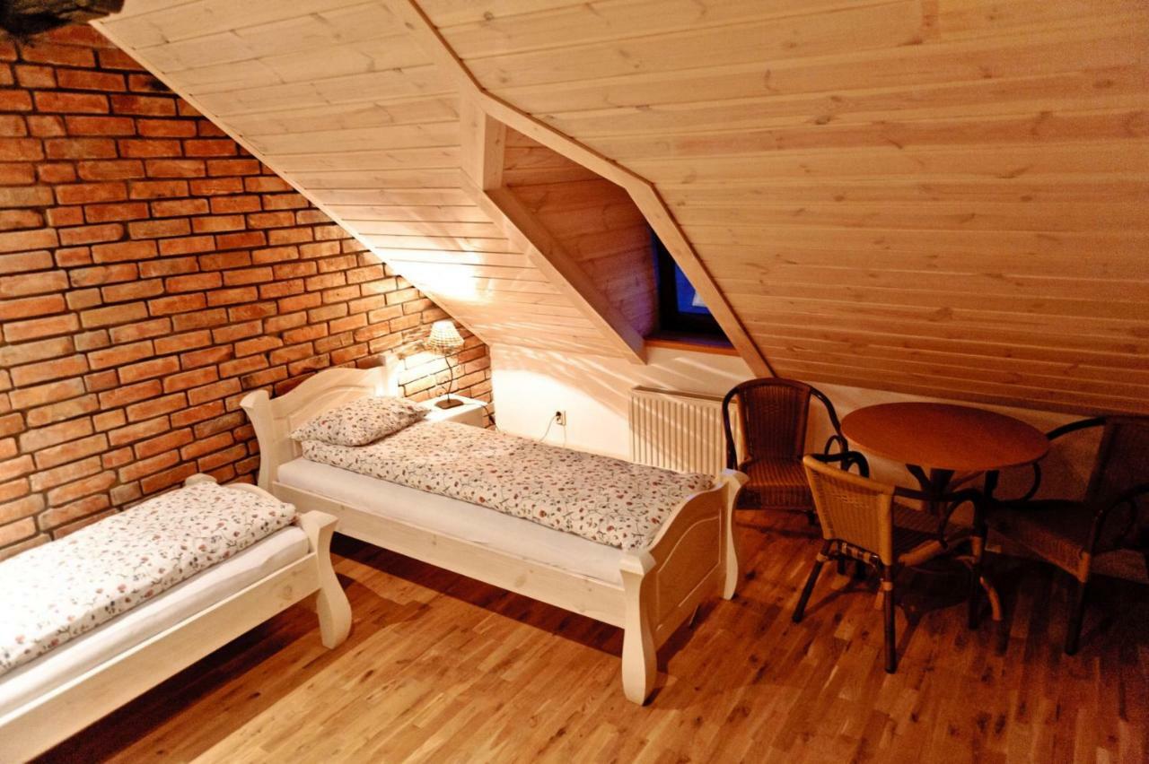 Dworek Pod Wiecha Kaweczyn  Exterior foto
